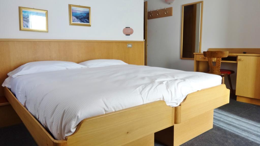 Casa Stefano E Lucia Aparthotel บอร์มิโอ ภายนอก รูปภาพ