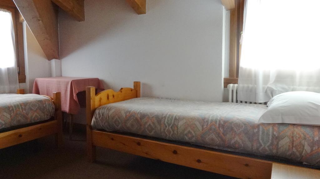 Casa Stefano E Lucia Aparthotel บอร์มิโอ ภายนอก รูปภาพ
